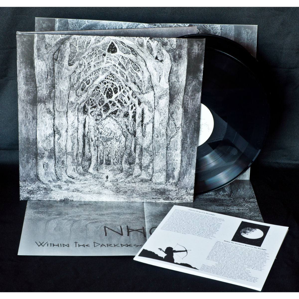 Nhor - En la oscuridad, entre la luz de las estrellas (Vinilo desplegable de 2 LP, negro)