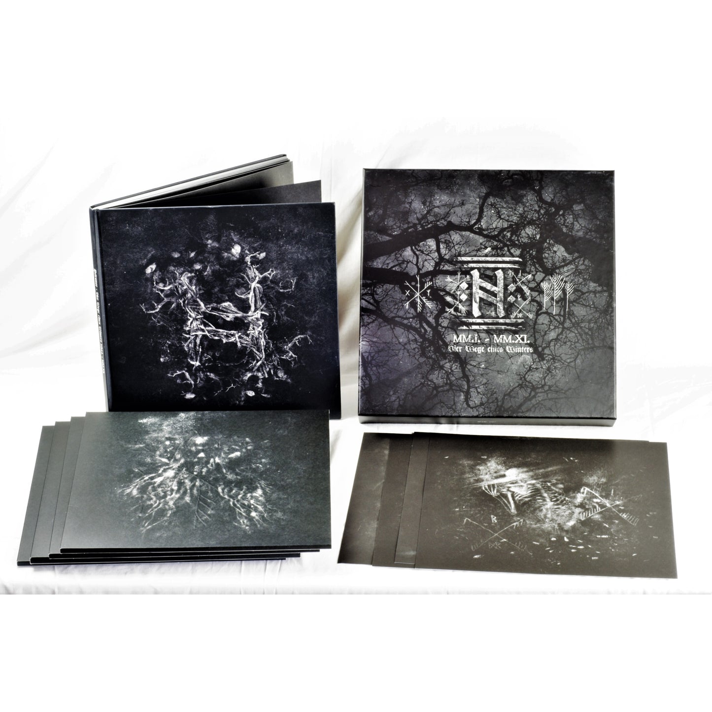 Helrunar - MM.I. - MM.XI. - Vier Wege eines Winters (Boxset / Bundle - Vinyl Box - black)