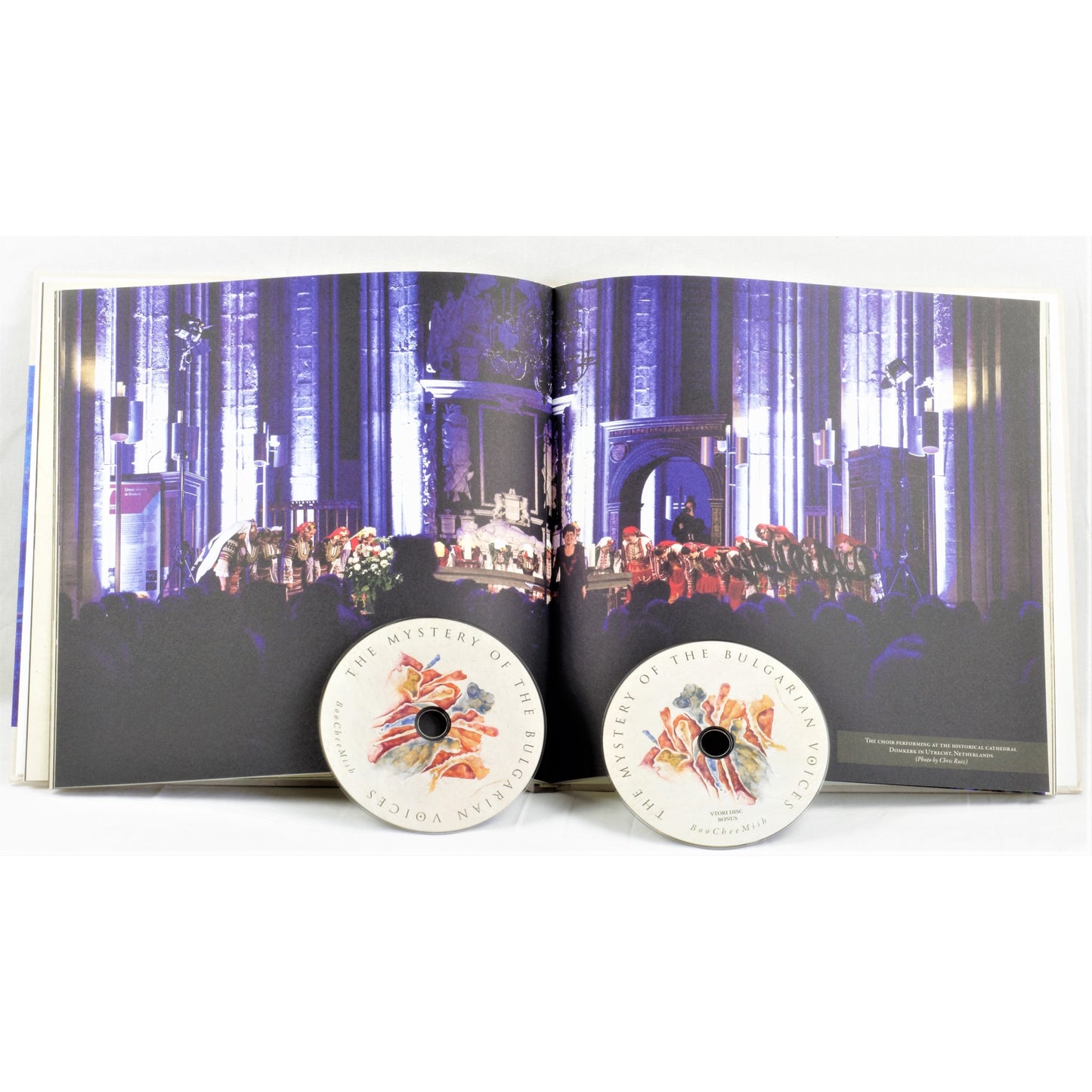 The Mystery Of The Bulgarian Voices feat. Lisa Gerrard - BooCheeMish (Artbook 2-CD)