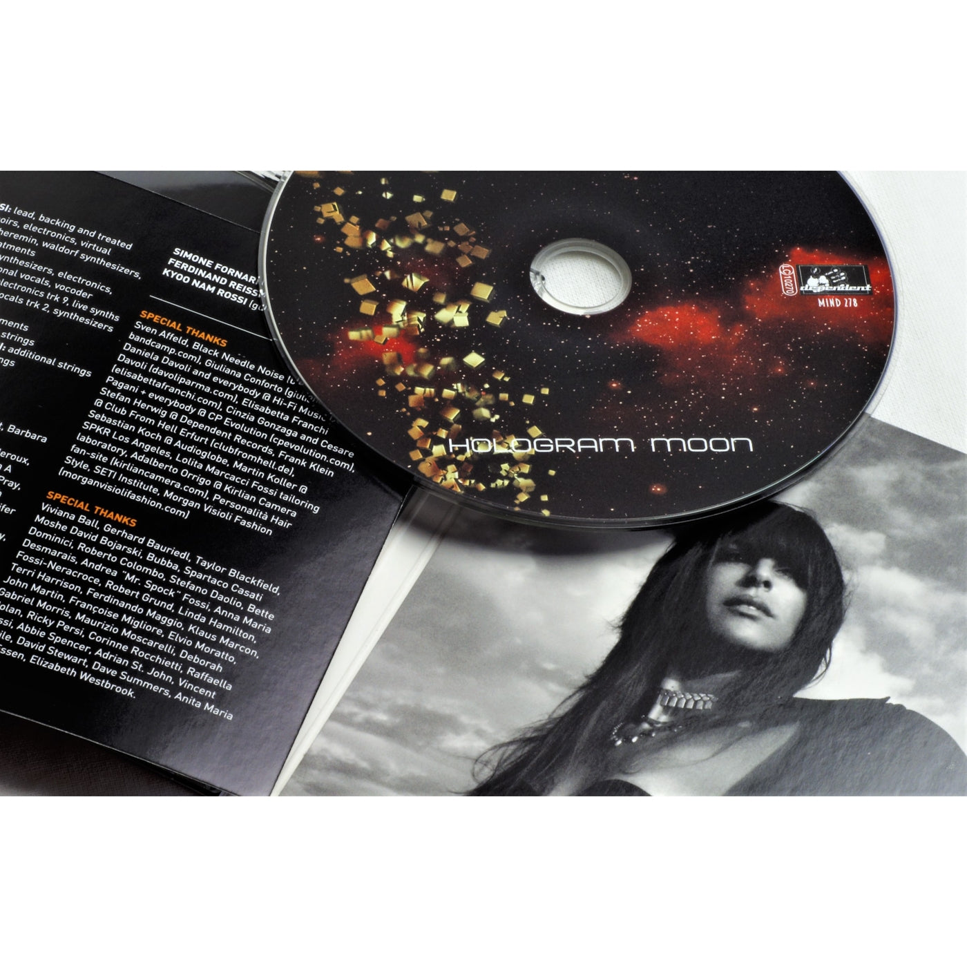 Kirlian Camera - Hologram Moon (CD Digipak)