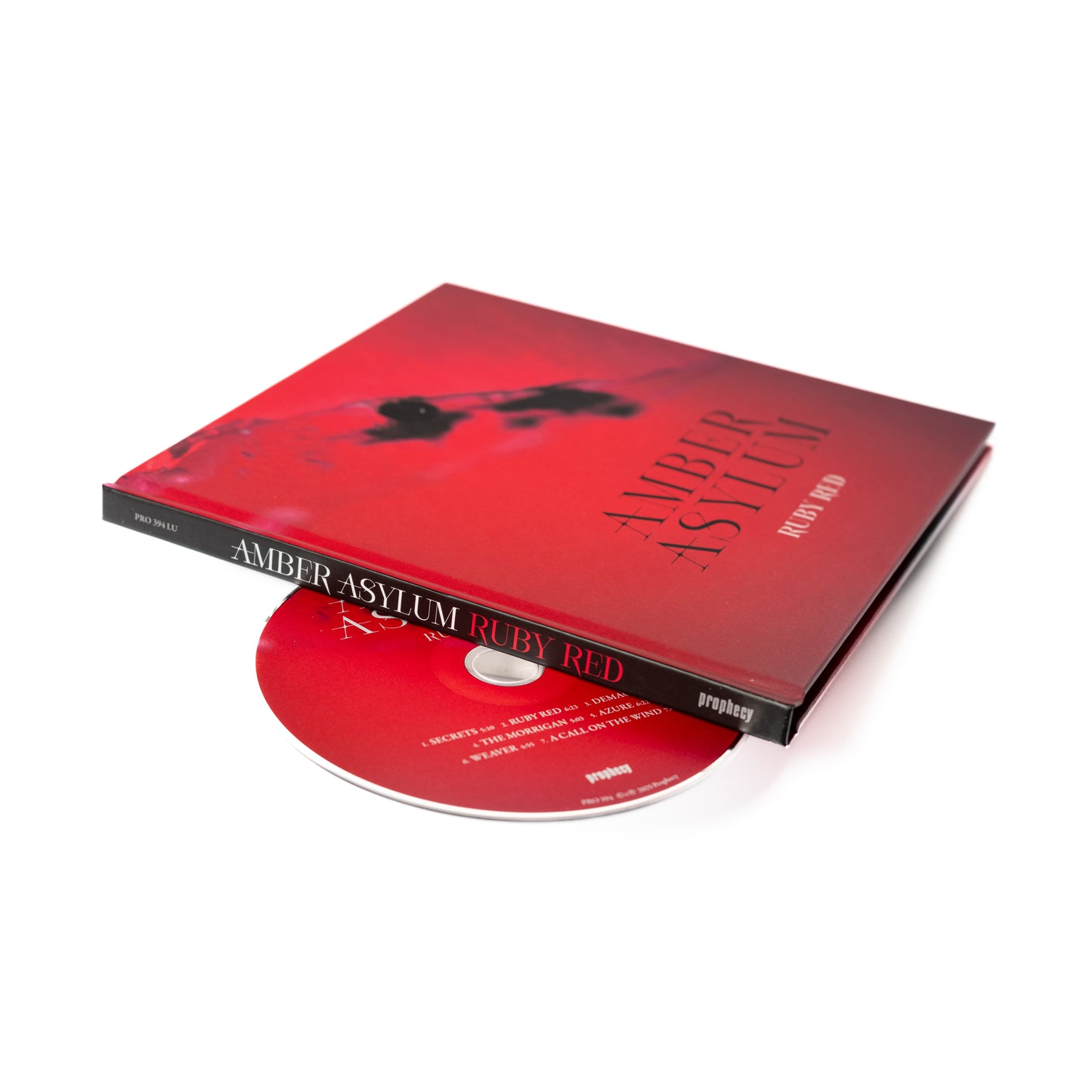 Amber Asylum – Ruby Red (Artbook-CD)