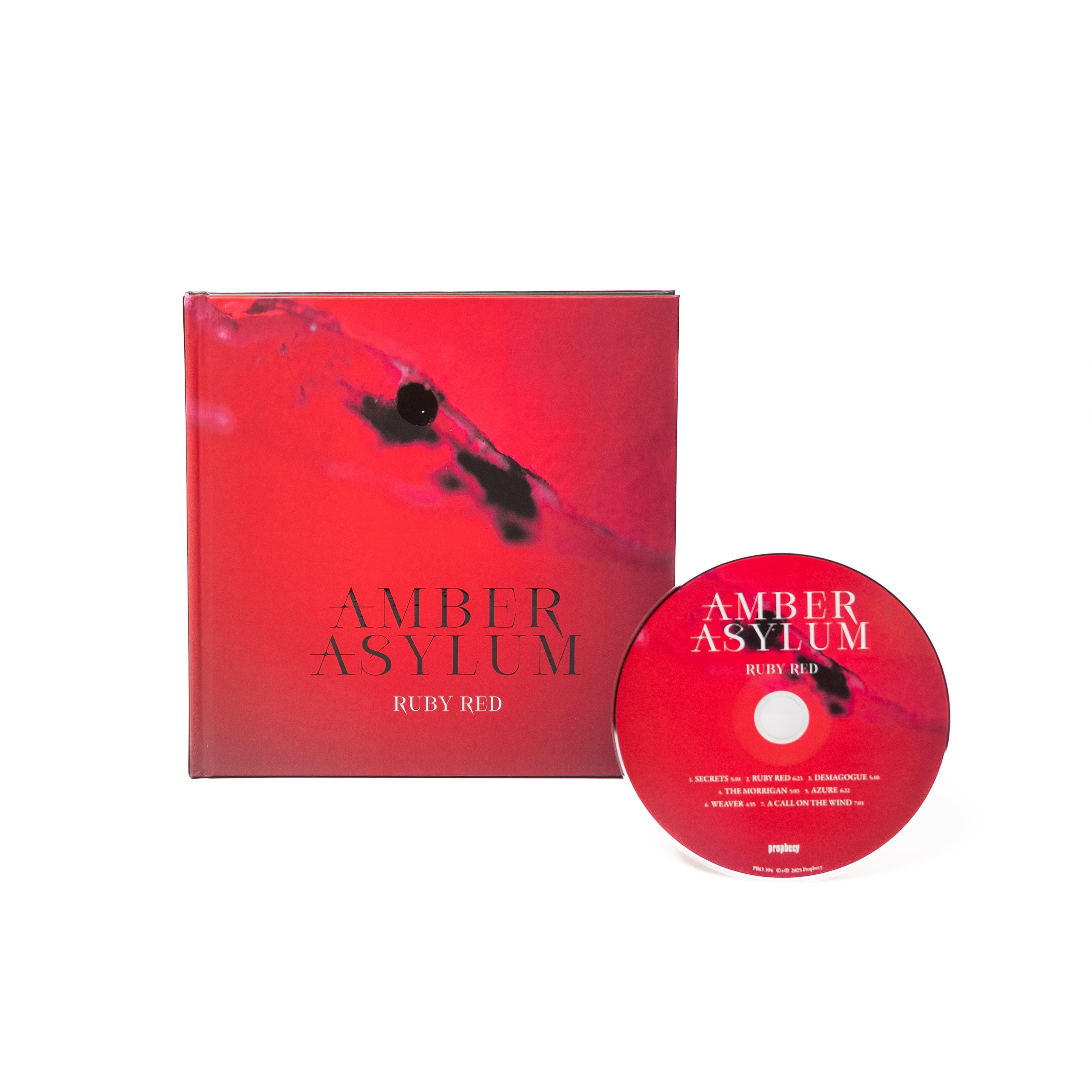 Amber Asylum - Rojo Rubí (CD con libro de arte)